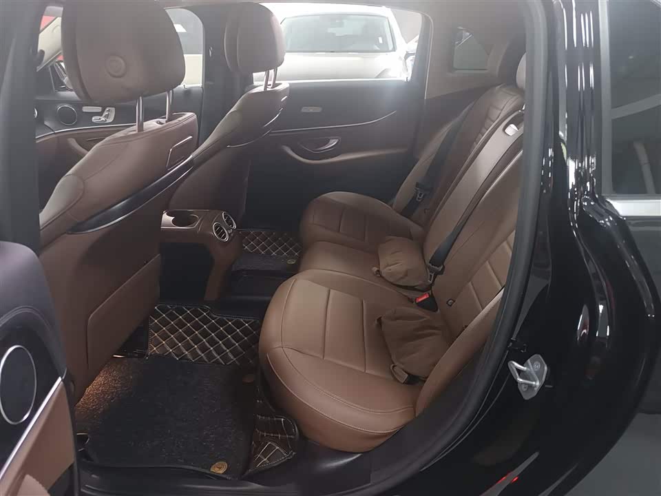 Mercedes-Benz E-class Mercedes-Benz E-class
