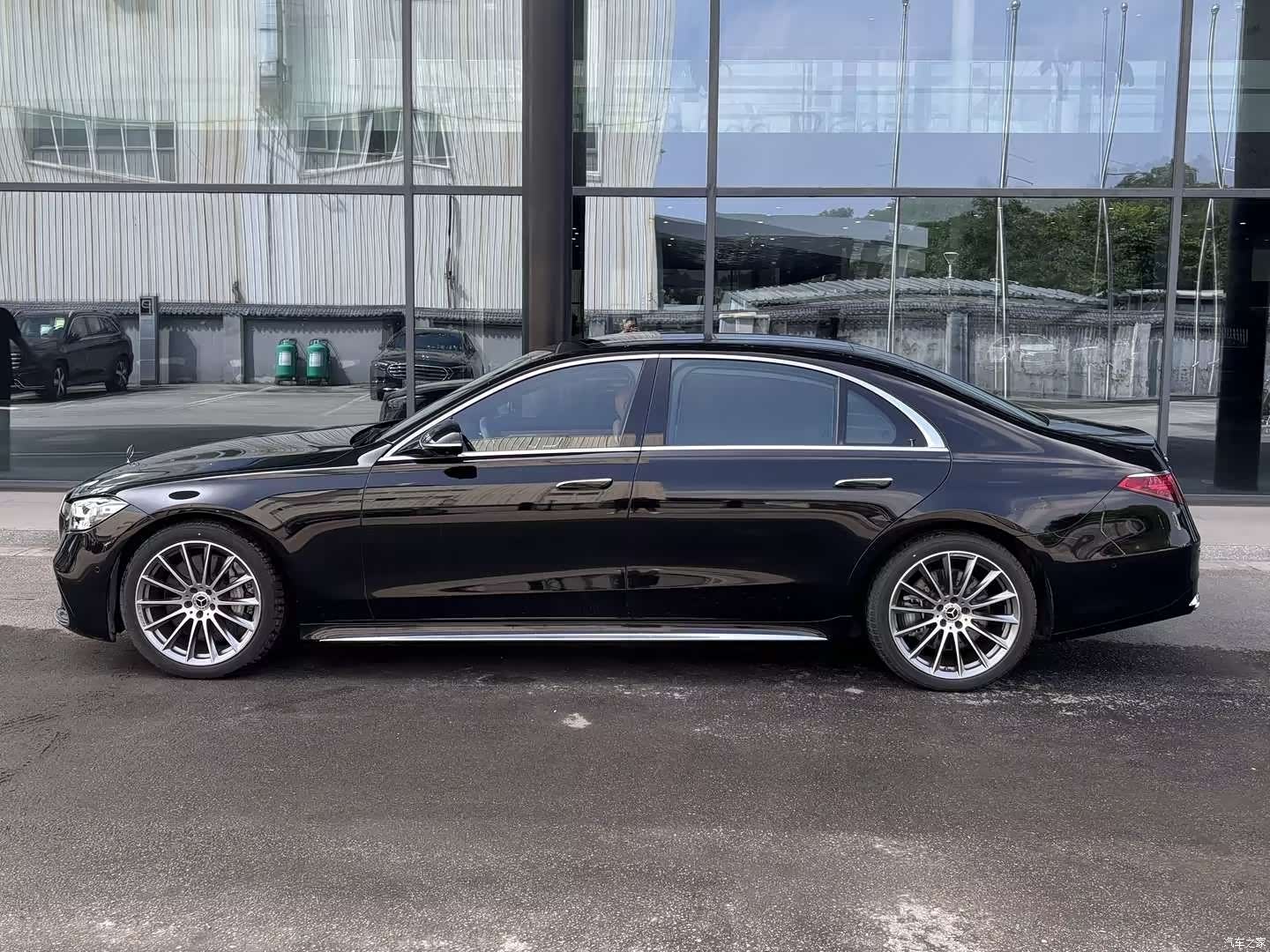 Mercedes-Benz S-Class, 2024 все фото