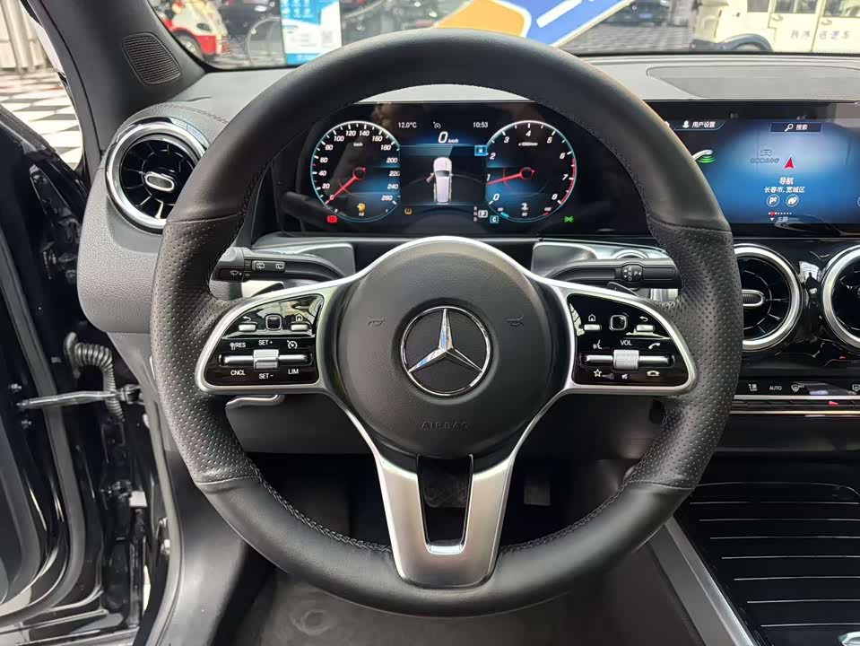 Mercedes-Benz GLB