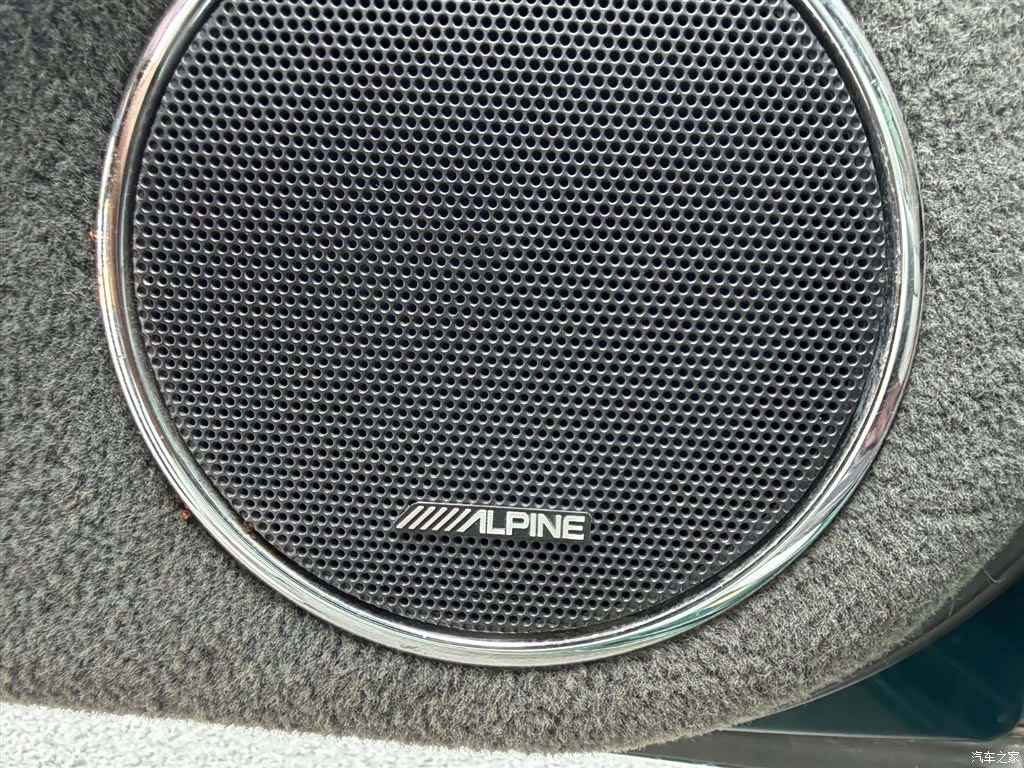 Jaguar XJ, 2006 13
