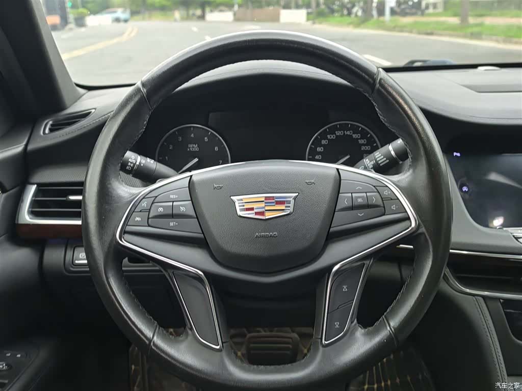 Cadillac CT6, 2021 3