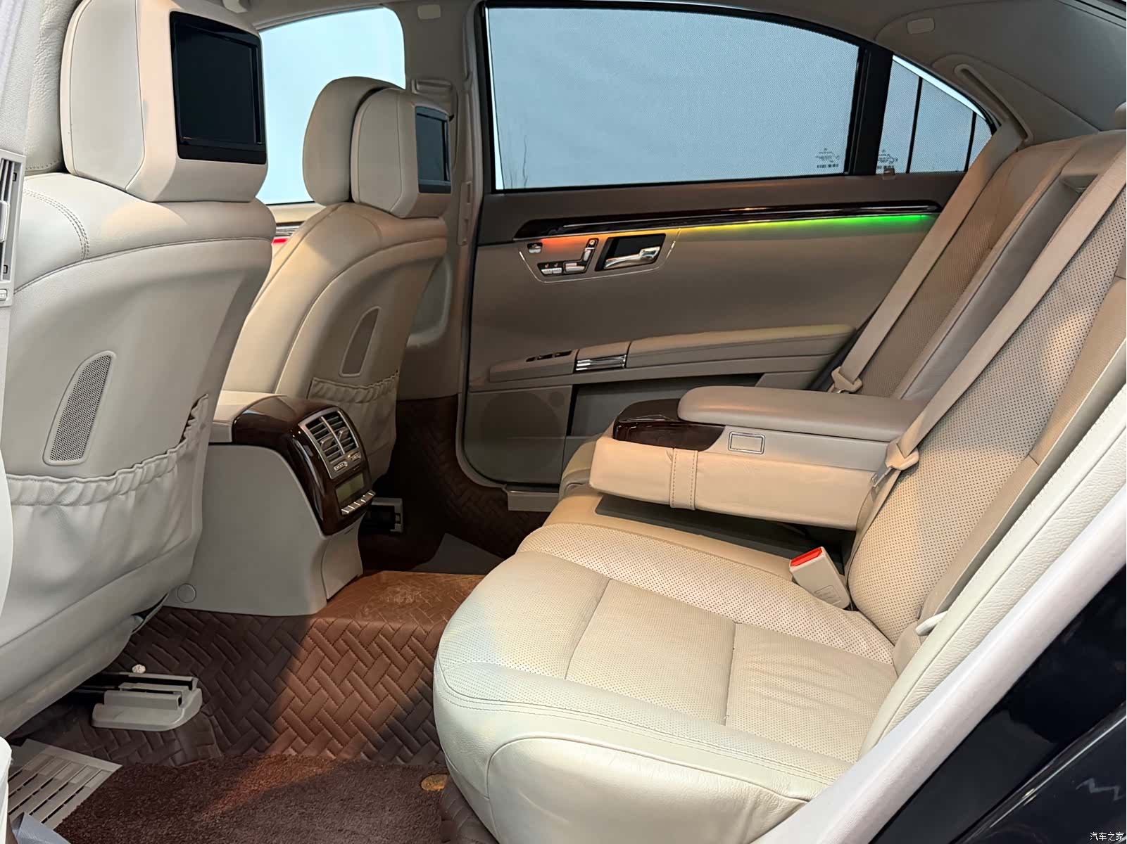 Mercedes-Benz S-Class, 2011 9