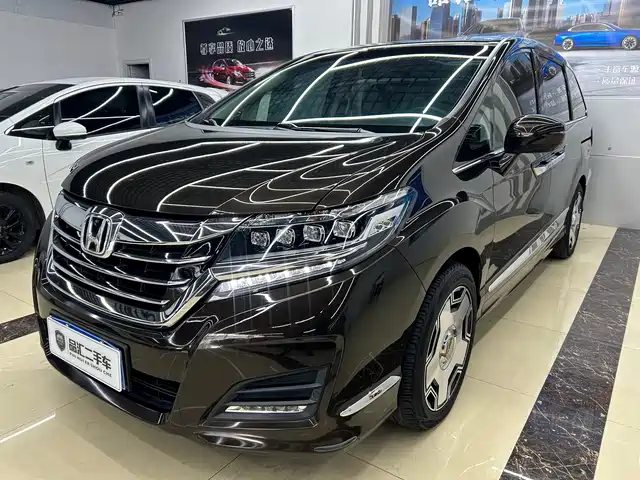 Honda Elysion 2018 — купить из Китая под заказ
