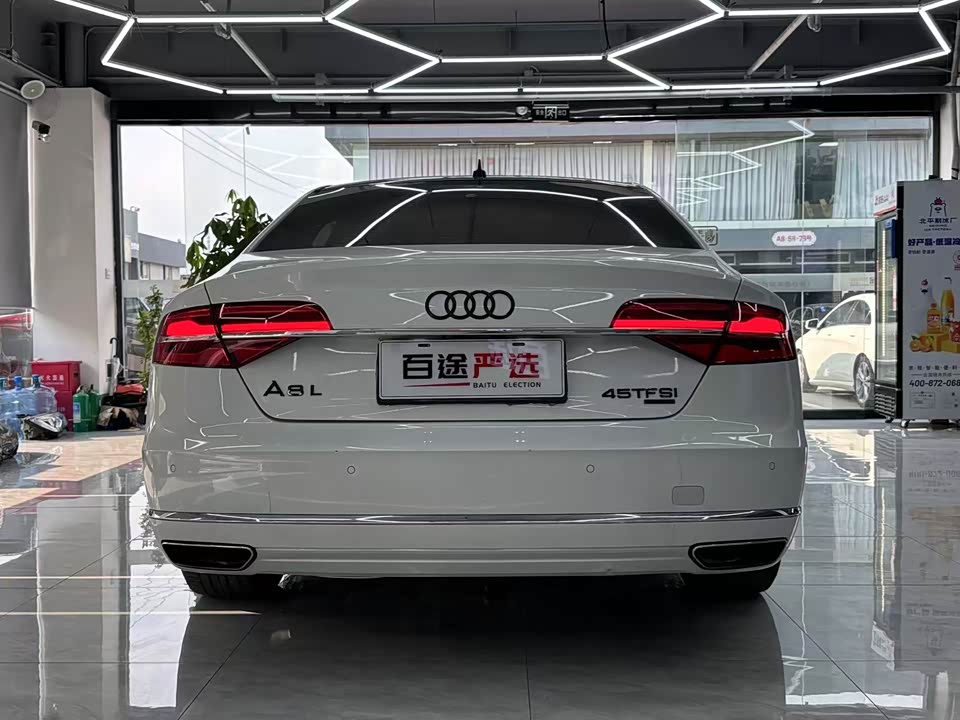 Audi A8