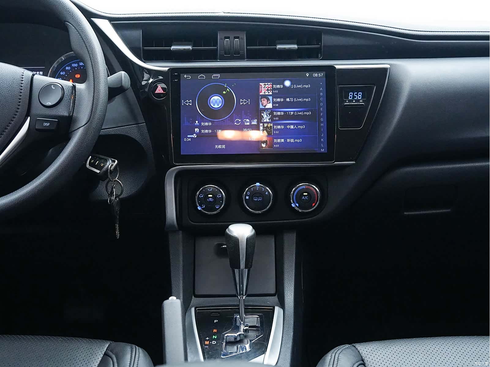 Toyota Corolla, 2017 24