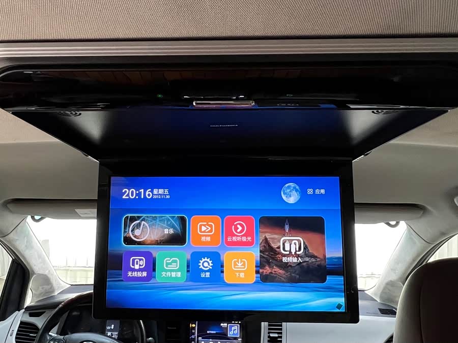 Toyota SIENNA 2017, фото 20