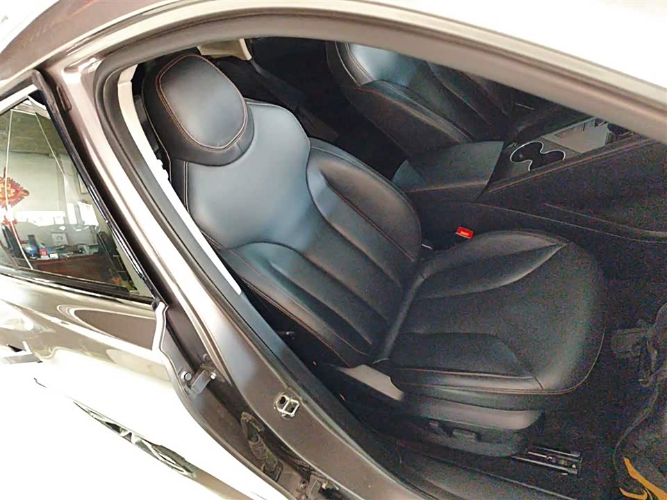 Roewe RX5 New energy