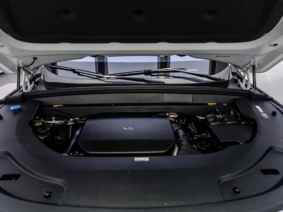 Li Auto Ideal L7