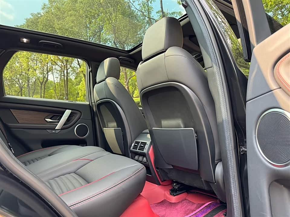 Land Rover Discover sports