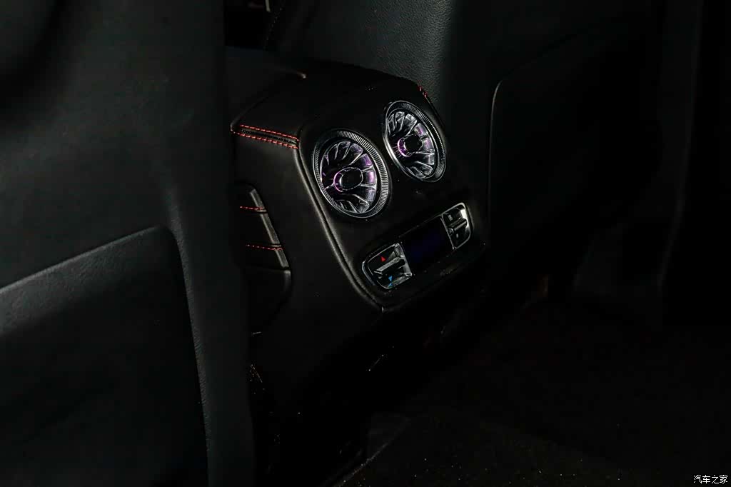 Mercedes-Benz G-Class, 2015 13