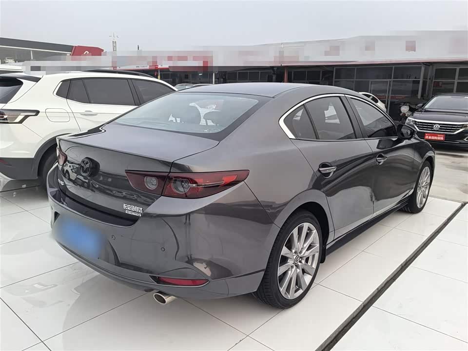 Mazda 3 Angkesaila