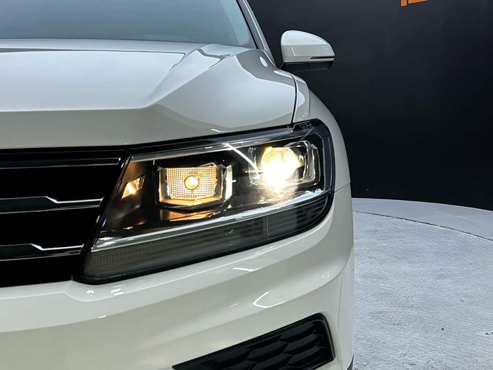 Volkswagen Tiguan L