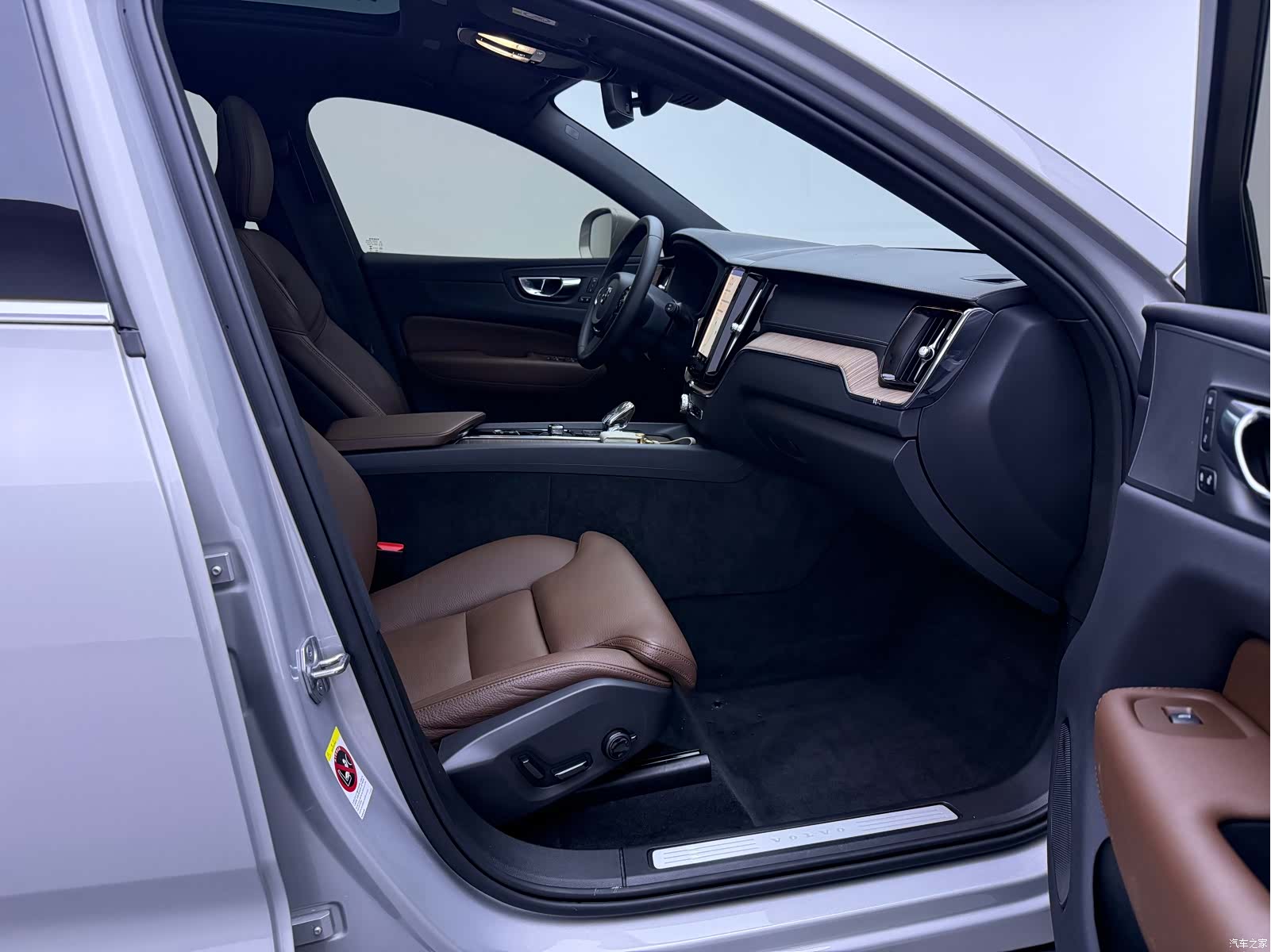 Volvo XC60, 2022 22
