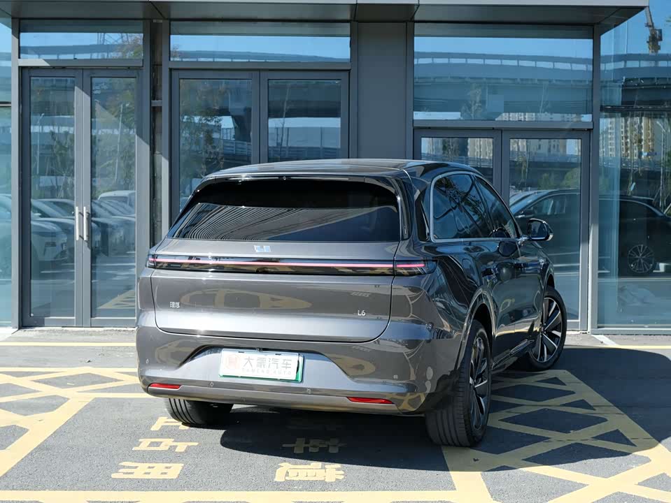 Li Auto Ideal L6