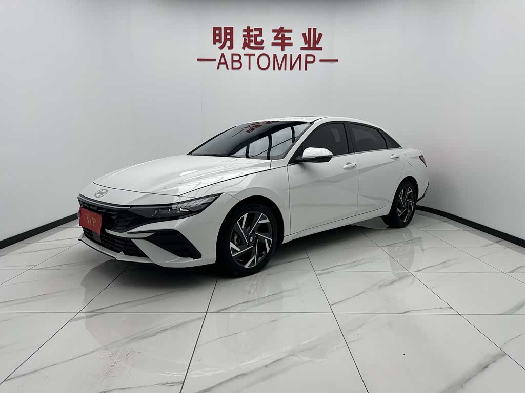 Hyundai Elantra