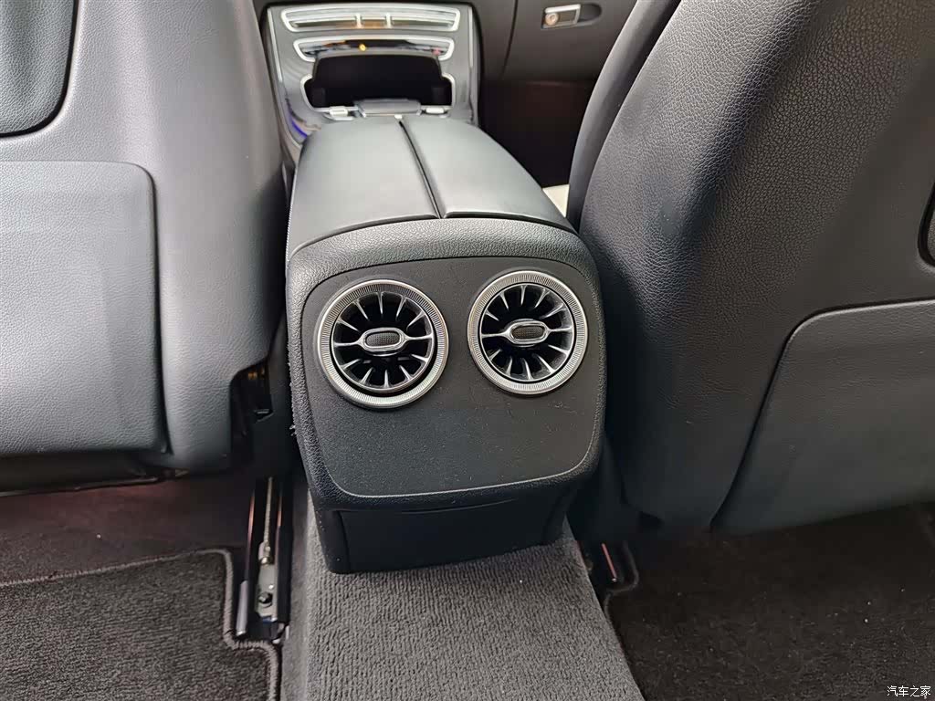Mercedes-Benz E-Class, 2021 9