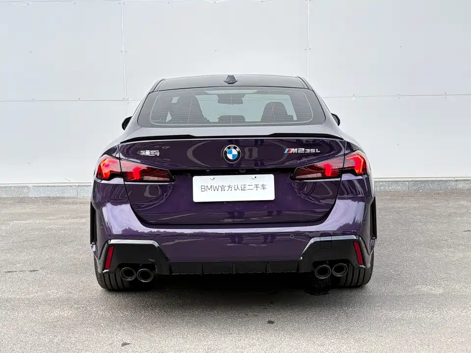 BMW M235L