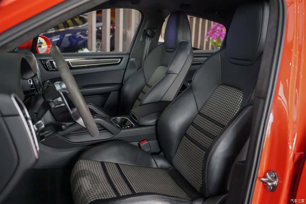 Porsche Cayenne, 2019 12