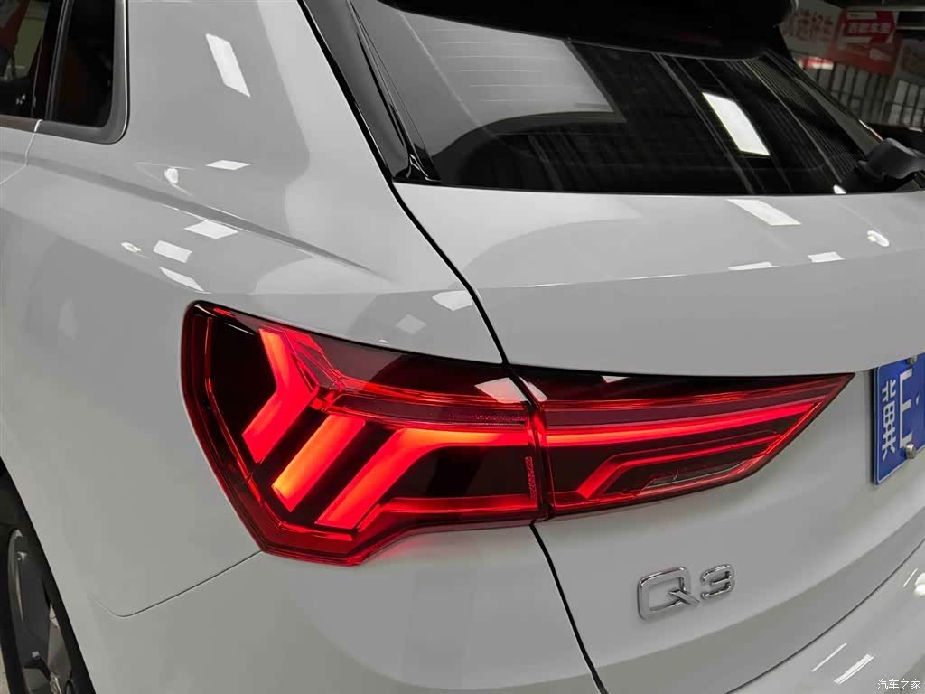 Audi Q3, 2023 19