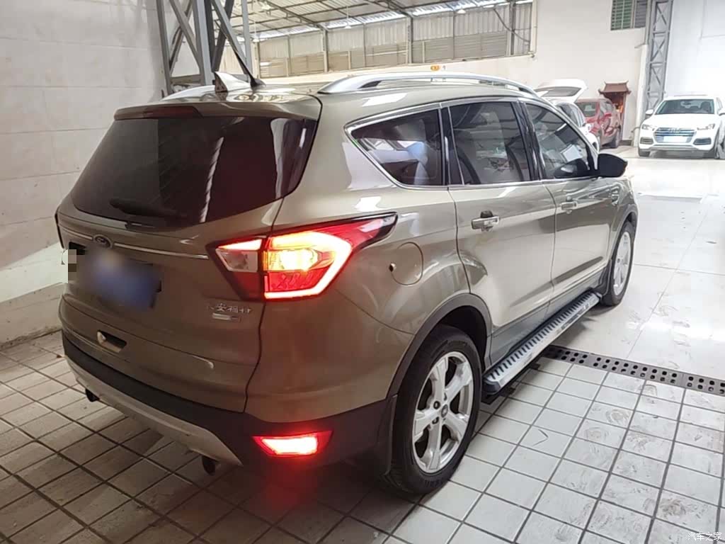 Ford Kuga, 2016 7