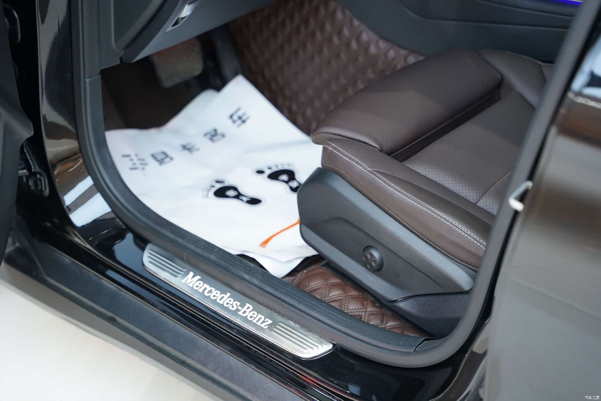 Mercedes-Benz GLC, 2022 12