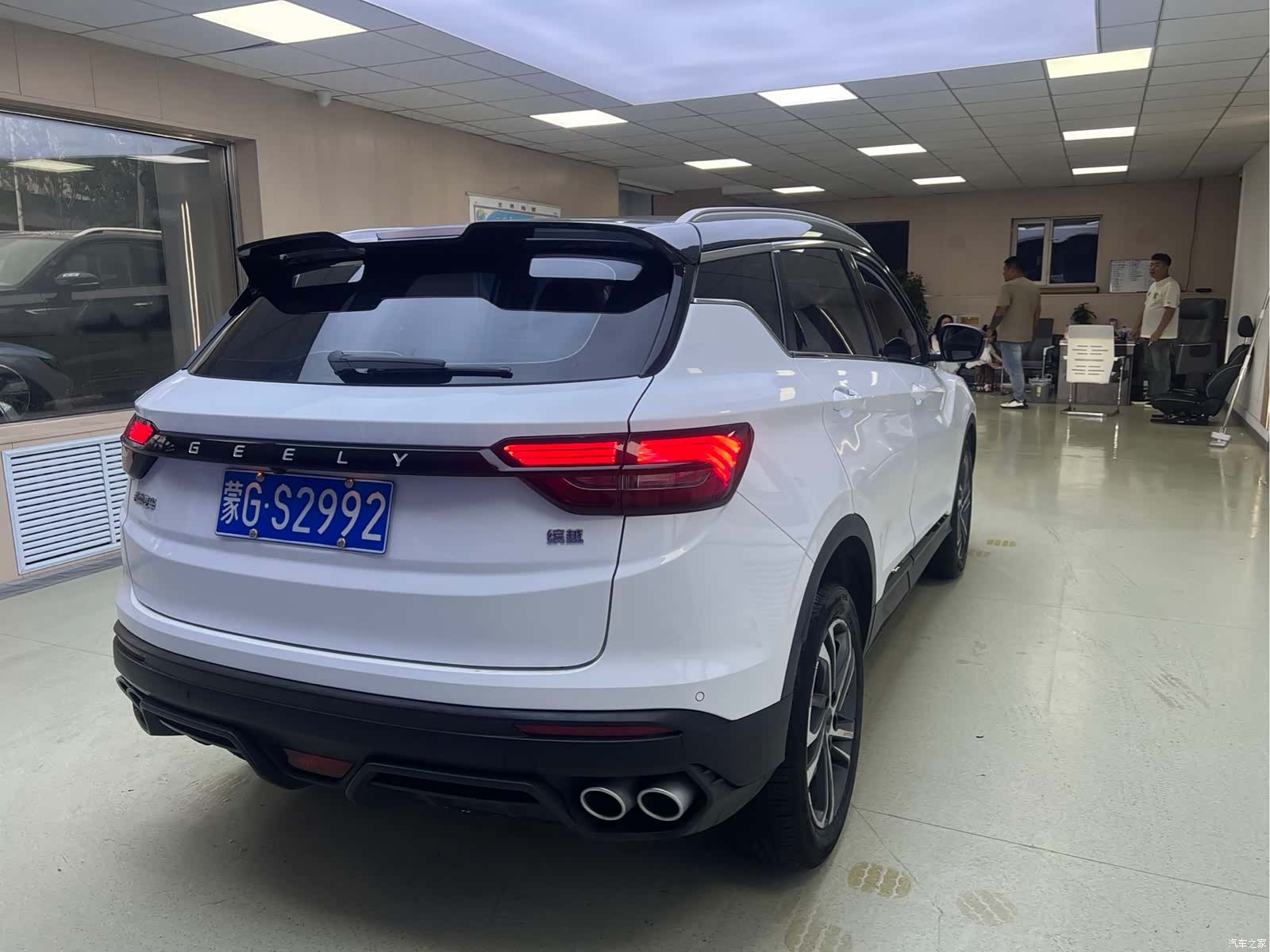 Geely Coolray, 2022 4