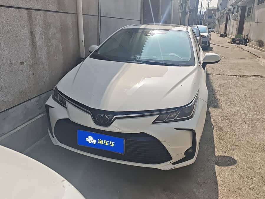 Toyota Corolla 2019, фото 2