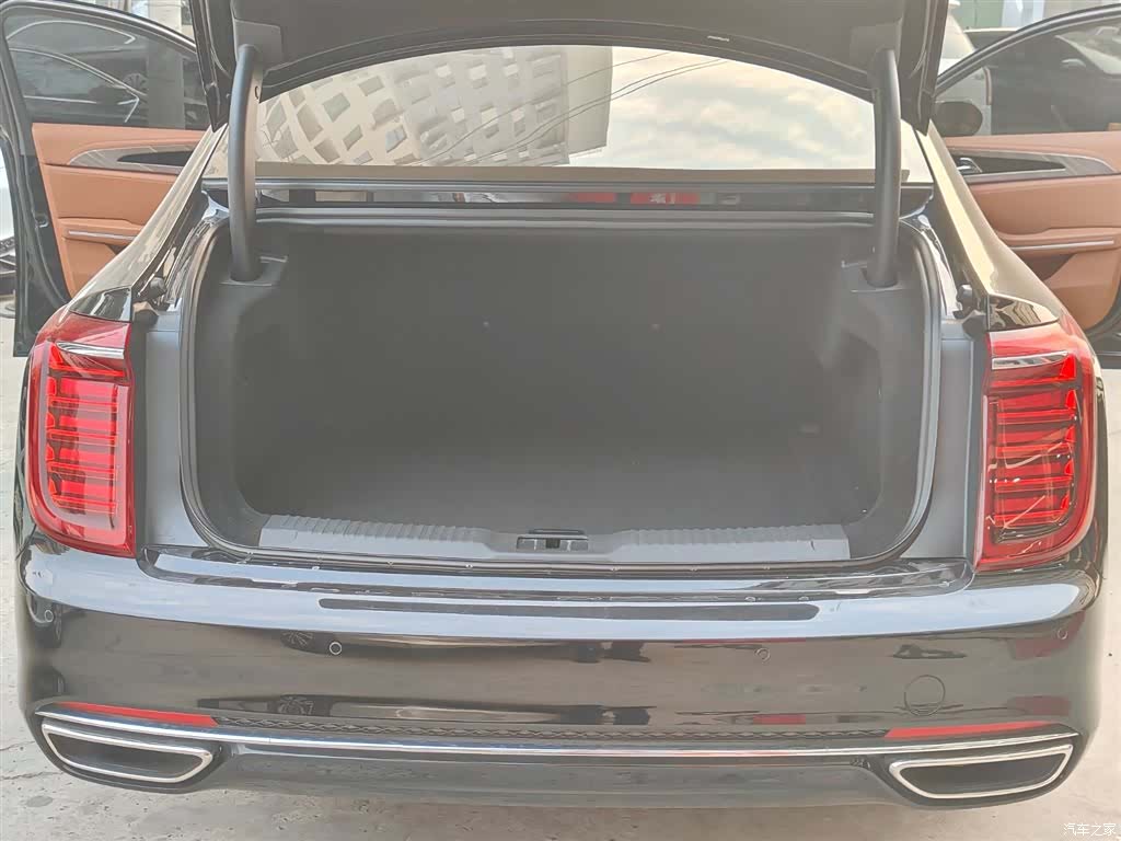 Hongqi H9, 2021 12