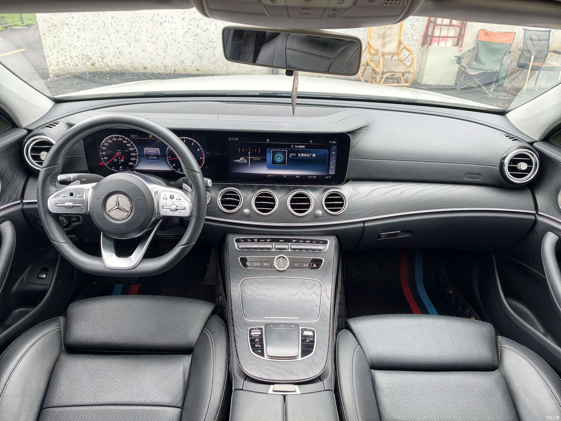 Mercedes-Benz E-Class, 2019 4