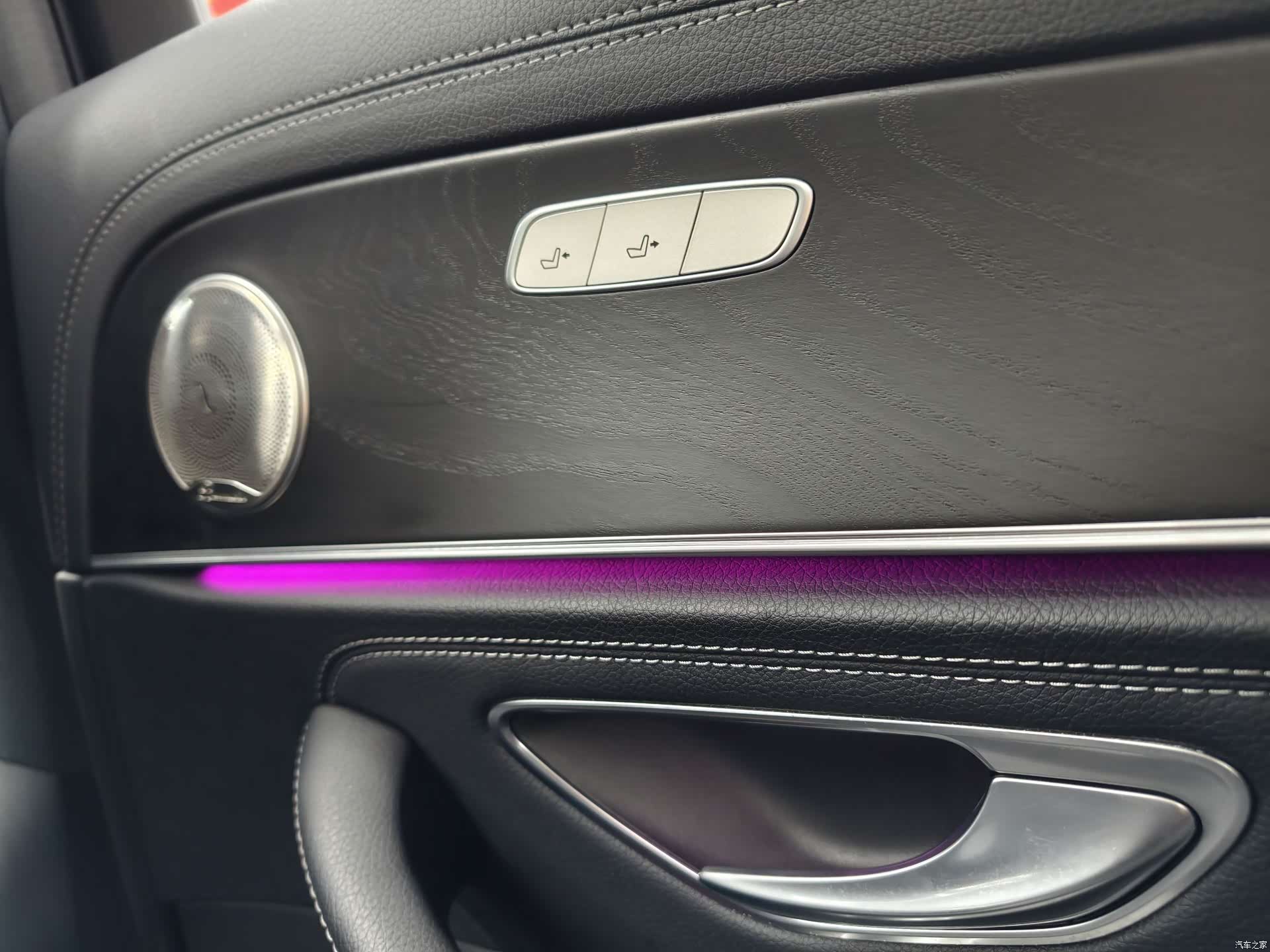Mercedes-Benz E-Class, 2019 9