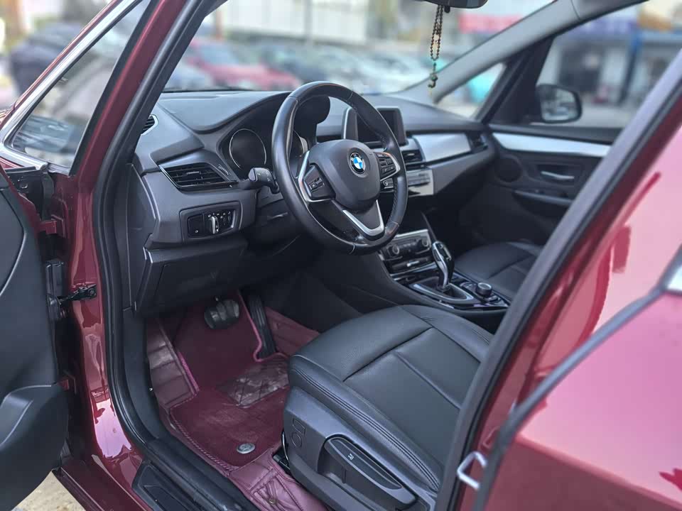 BMW 2 series multifunctional station wagon