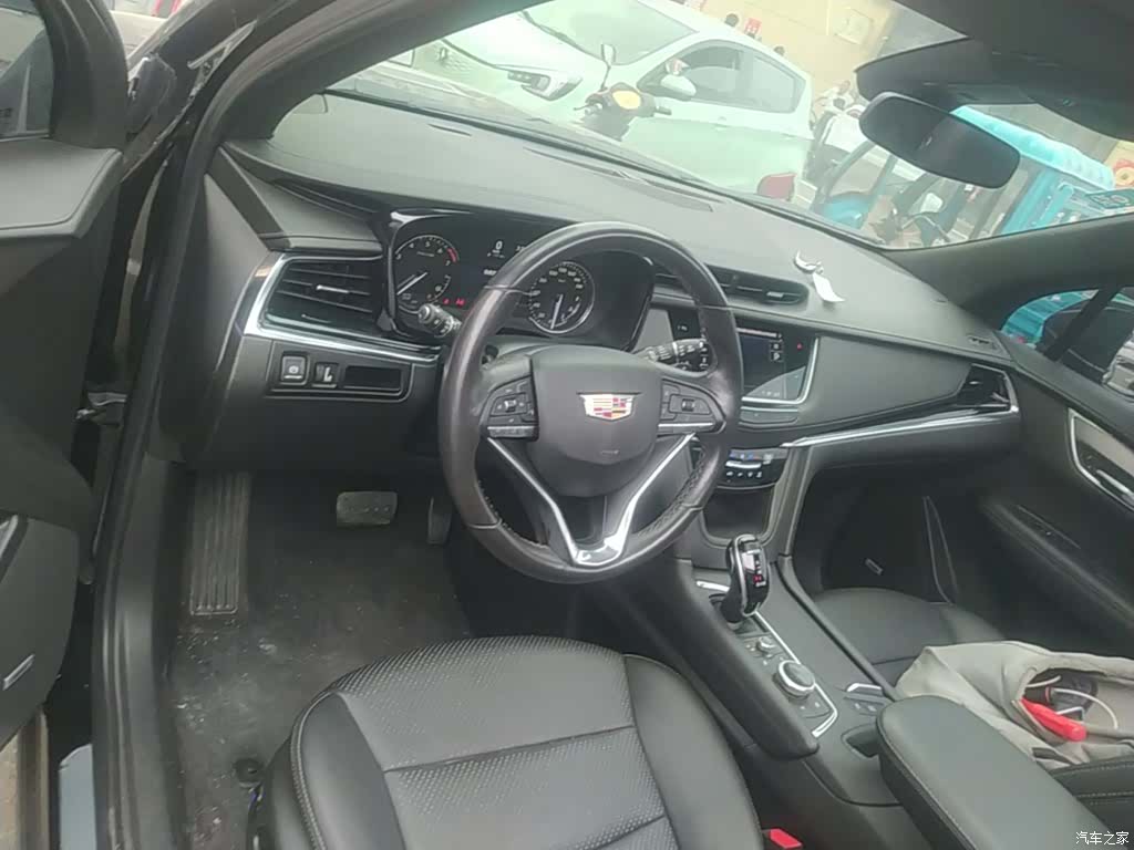 Cadillac XT6, 2021 10