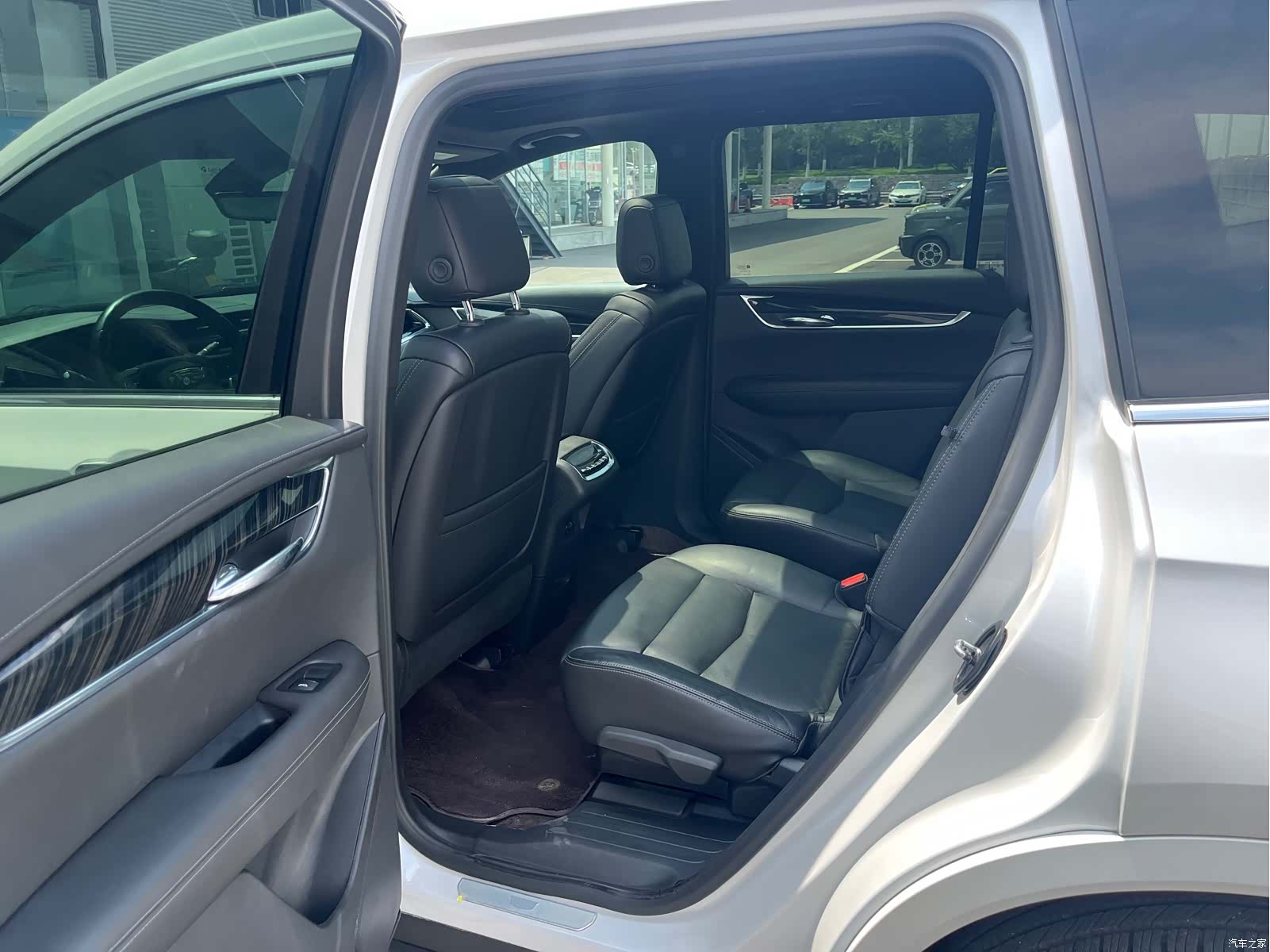 Cadillac XT6, 2019 11