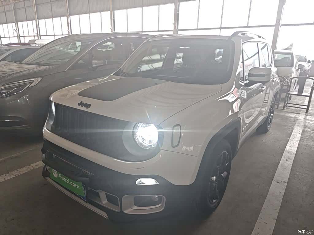 Jeep Renegade, 2017 1