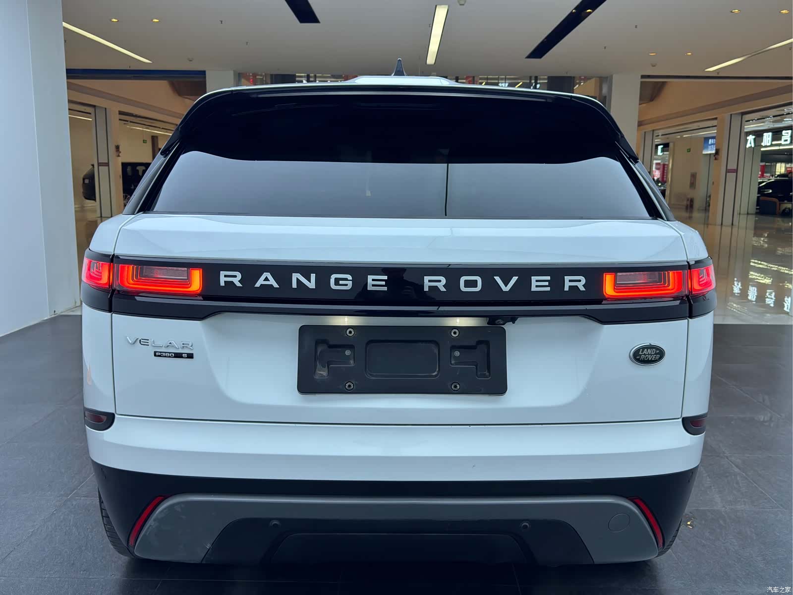 Land Rover Range Rover, 2018 17