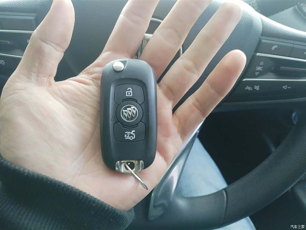Buick Verano, 2022 14