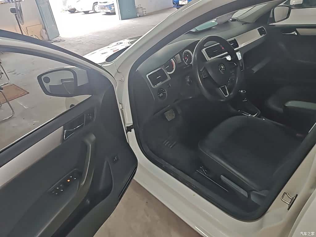 Skoda Rapid, 2018 16