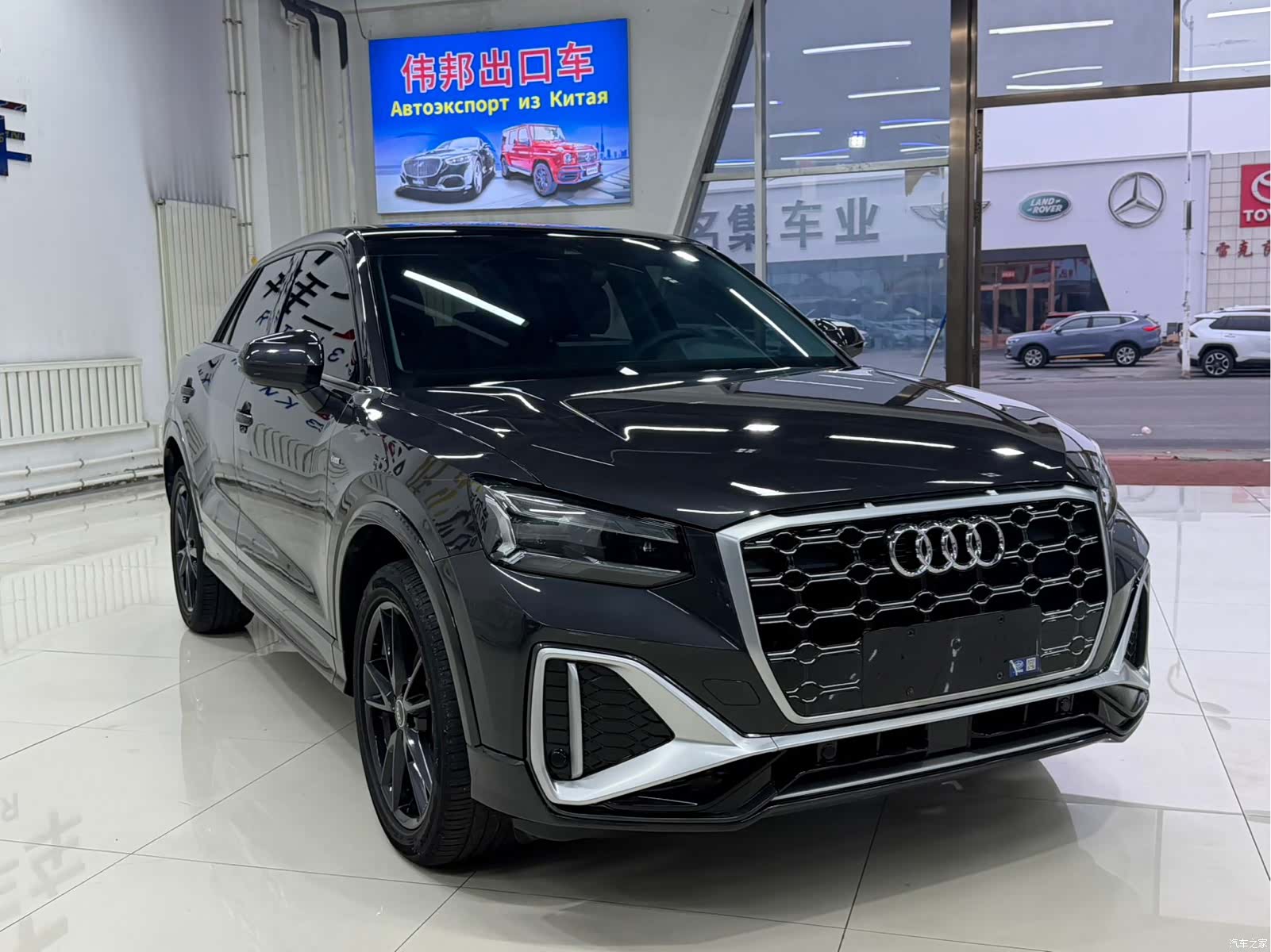 Audi Q2L, 2022 3