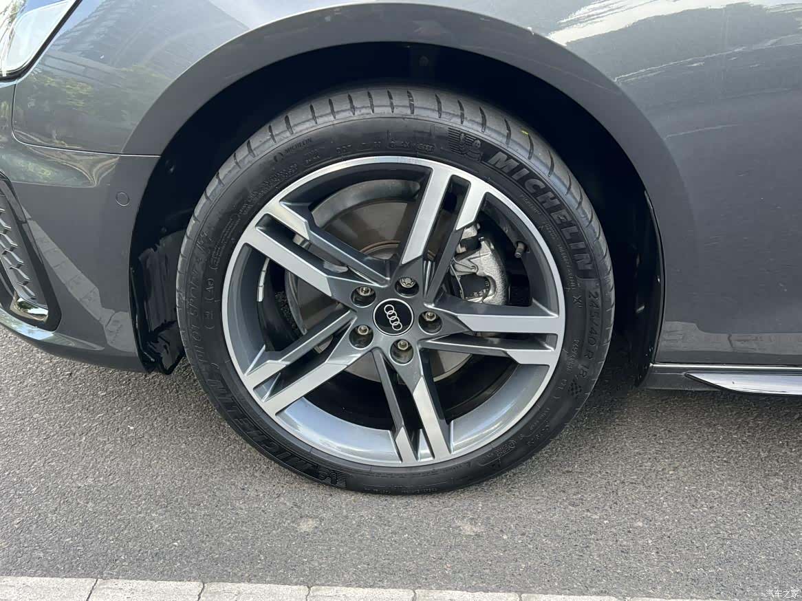 Audi A4L, 2022 13