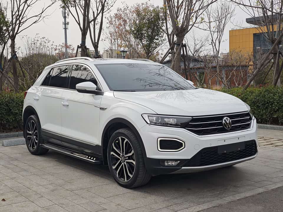 Volkswagen T-ROC exploring Songs