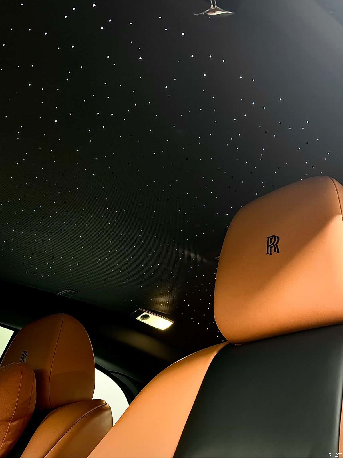 Rolls-Royce Wraith, 2016 8