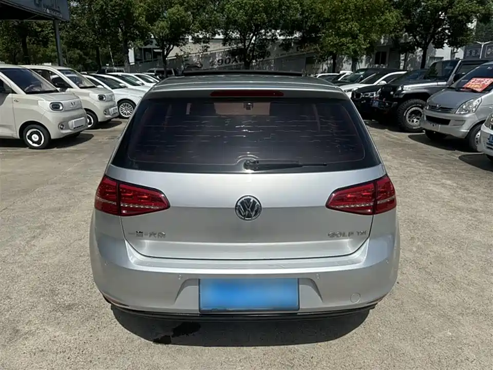 Volkswagen golf