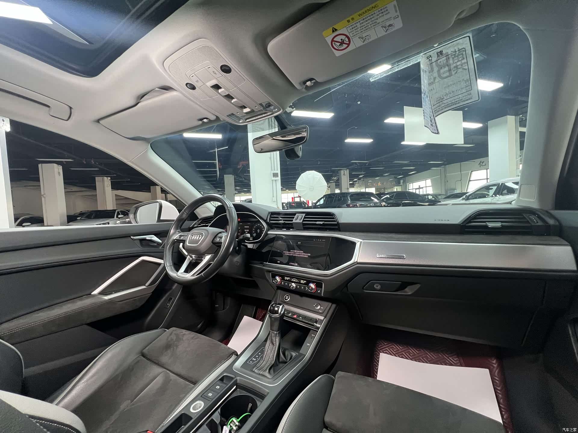 Audi Q3, 2021 16