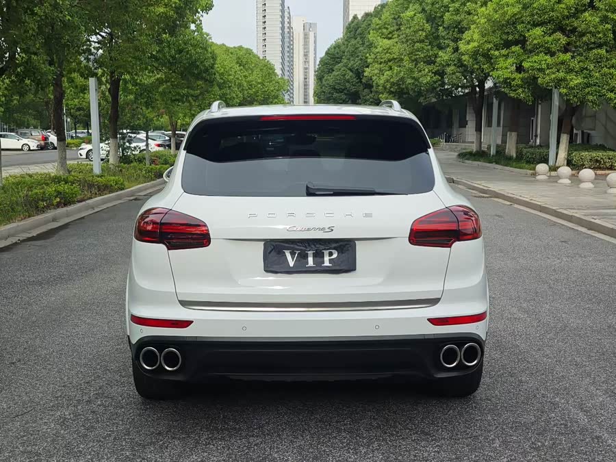 Porsche Cayenne 2016, фото 5