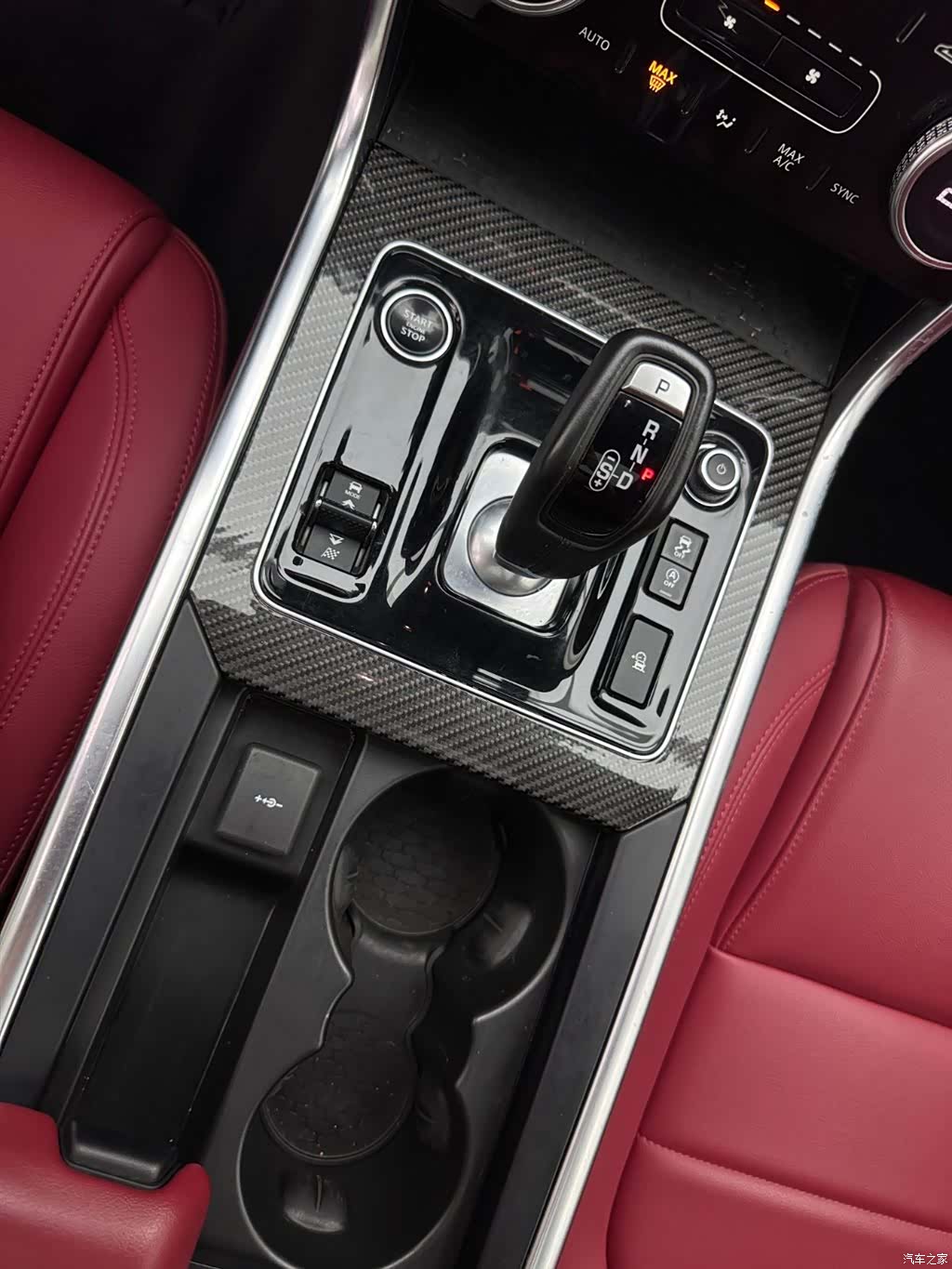 Land Rover XEL, 2022 14