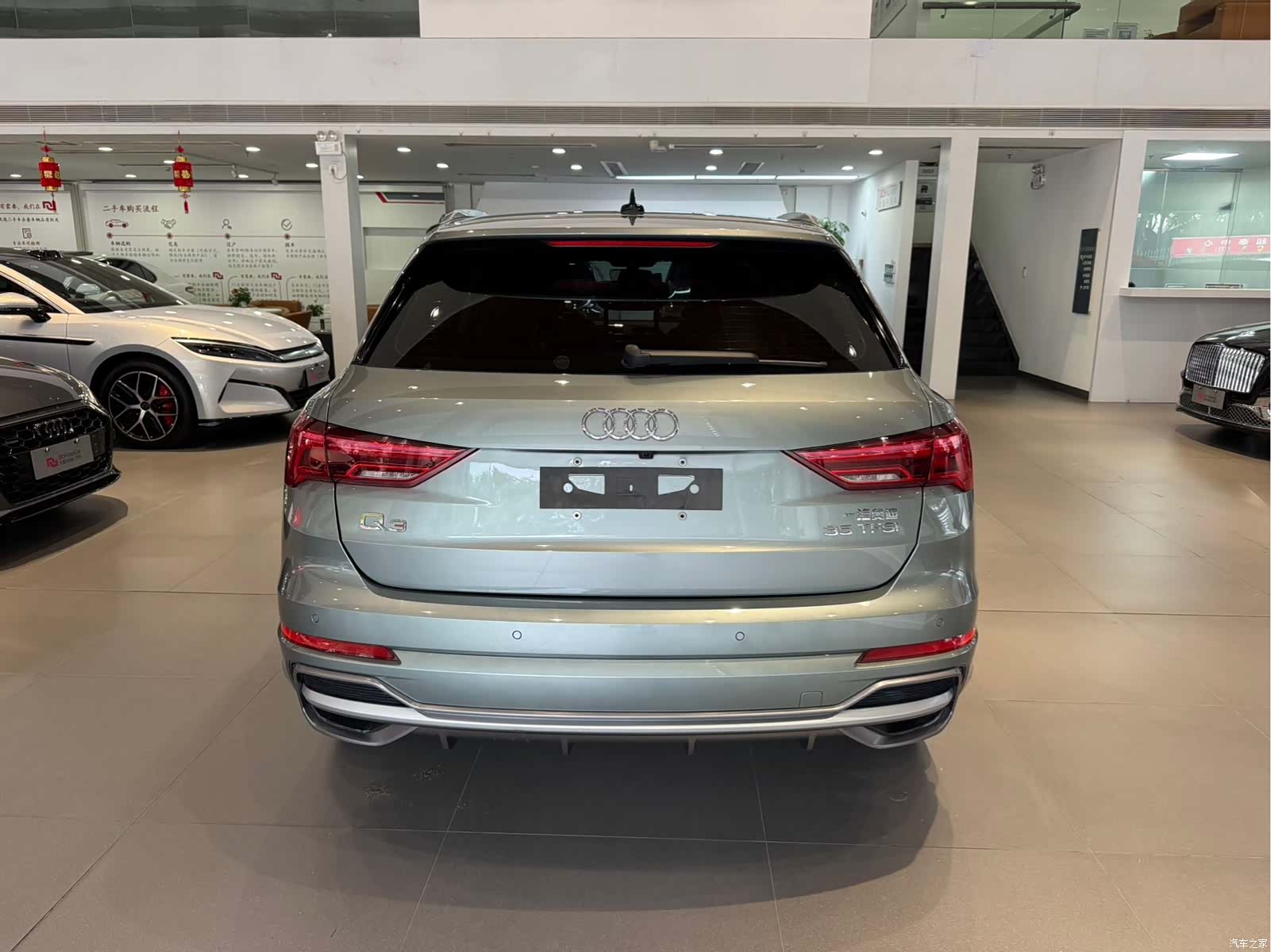 Audi Q3, 2022 все фото