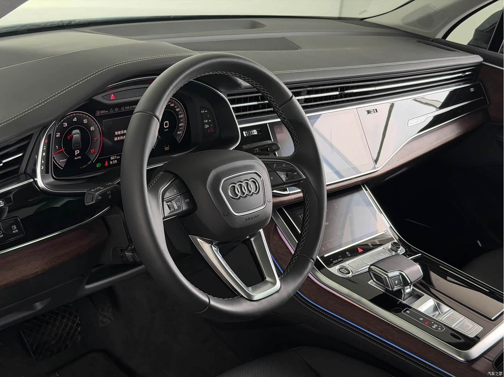 Audi Q7, 2025 7