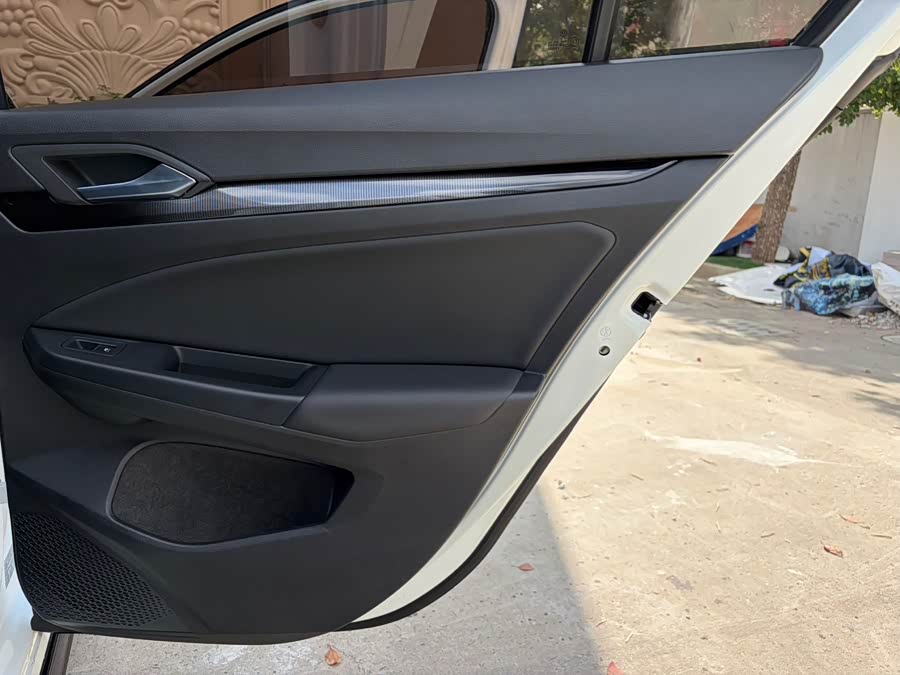Volkswagen Golf 2023, фото 18
