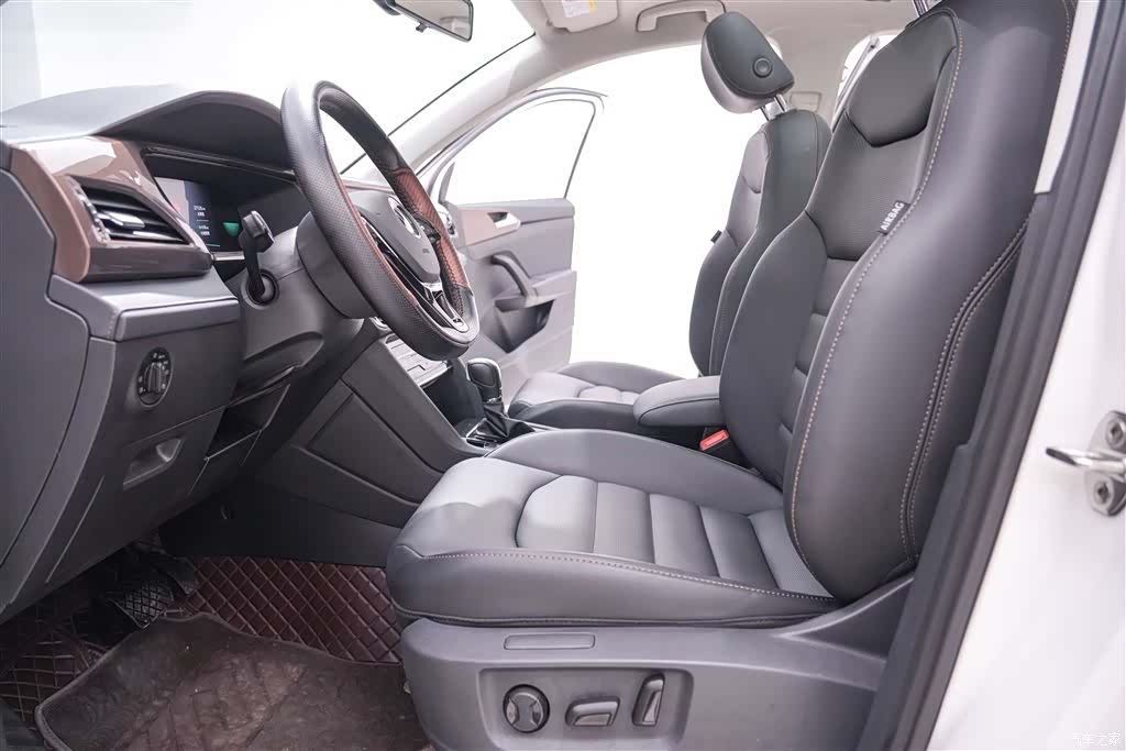 Volkswagen Tharu, 2022 19