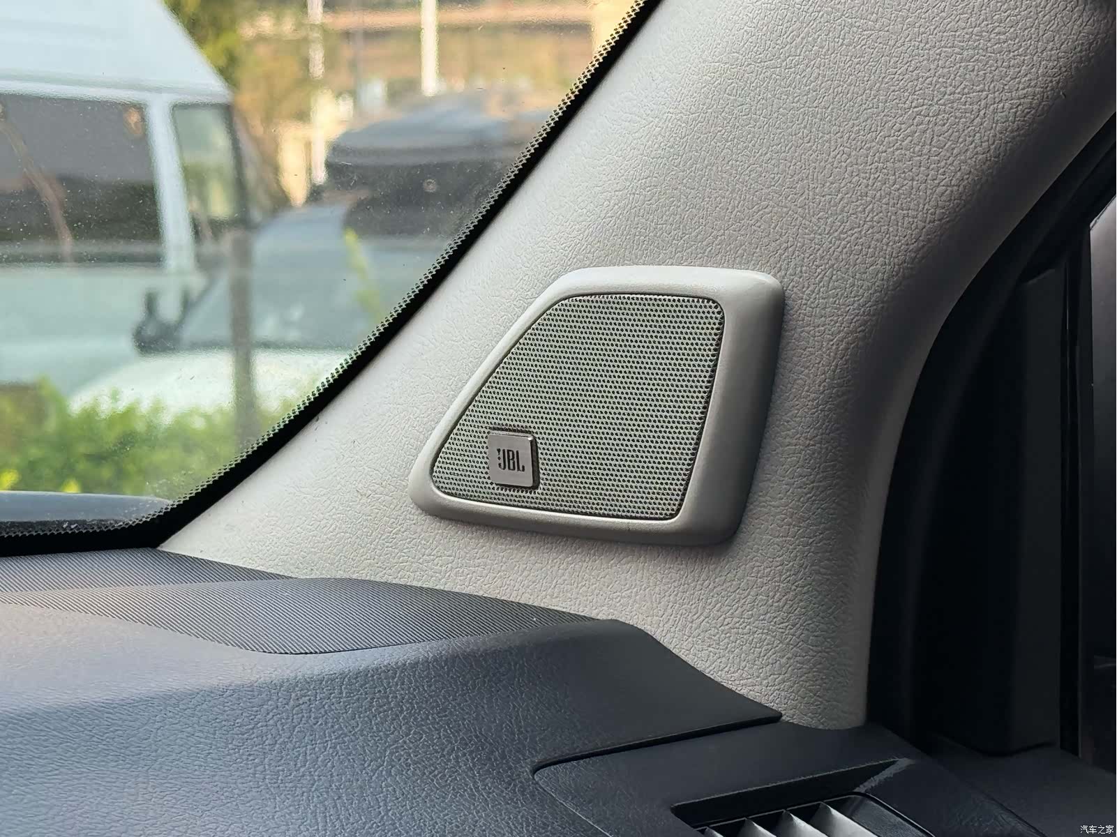 Toyota Prado, 2017 15